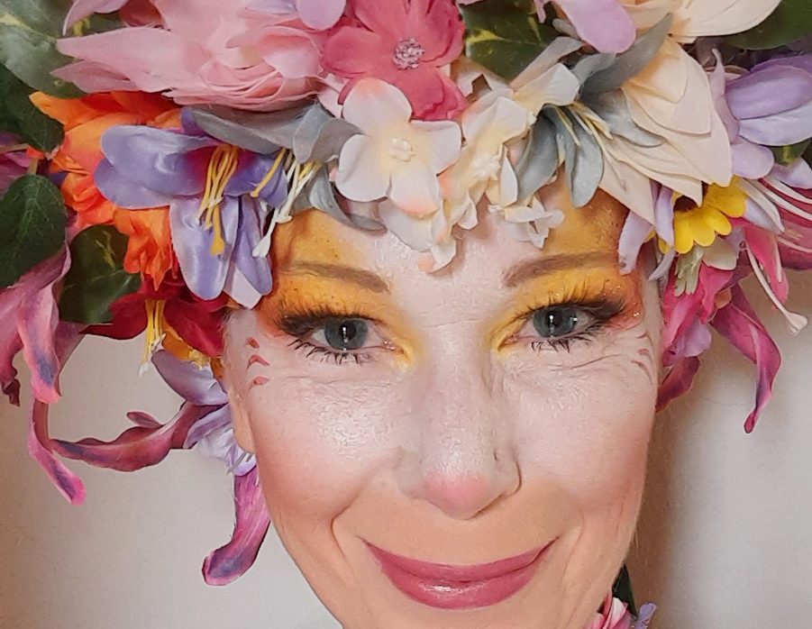 Stelzenkünstler buchen Shows und Walking Acts für Stadtfest, Festival, Hochzeitsfeier buchen, Stelzenläufer buchen