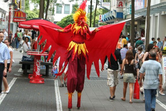 Stelzenvogel Stadtfest