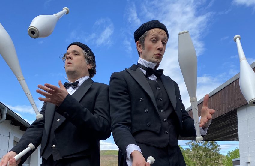 Künstleragentur professionelle Comedian Jongleur Artisten Künstler buchen, Jonglage Comedy Show Herr Ksimir und Herr Hellebrand